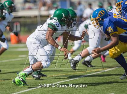 Thumbnail 2 in Maret vs Bell photogallery.