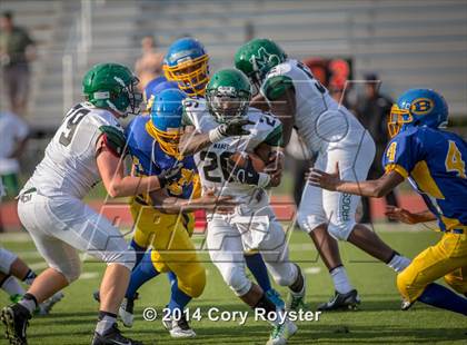 Thumbnail 3 in Maret vs Bell photogallery.