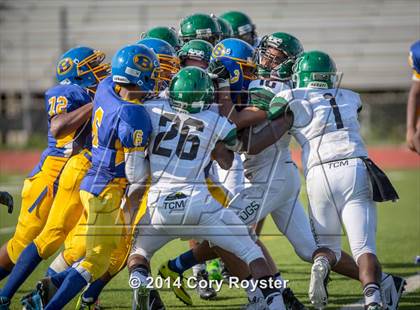 Thumbnail 3 in Maret vs Bell photogallery.