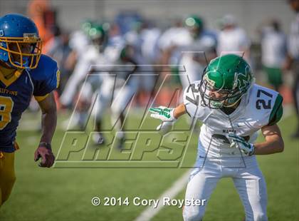 Thumbnail 2 in Maret vs Bell photogallery.