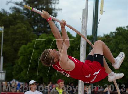 Thumbnail 3 in Stanford Invitational Long Jump and Pole Vault photogallery.