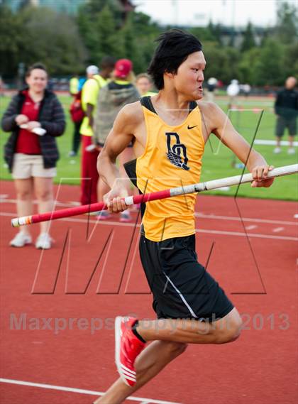 Thumbnail 3 in Stanford Invitational Long Jump and Pole Vault photogallery.