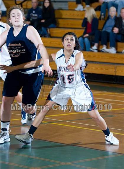 Thumbnail 3 in Yorba Linda vs. Chaminade (Santa Barbara Tournament of Champions) photogallery.