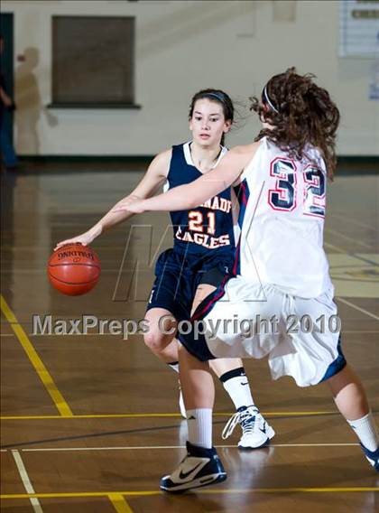 Thumbnail 2 in Yorba Linda vs. Chaminade (Santa Barbara Tournament of Champions) photogallery.