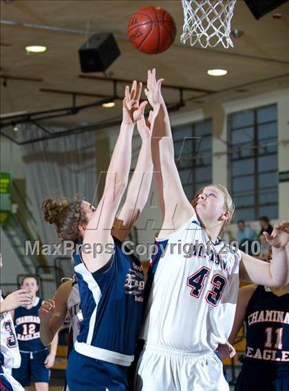 Thumbnail 1 in Yorba Linda vs. Chaminade (Santa Barbara Tournament of Champions) photogallery.