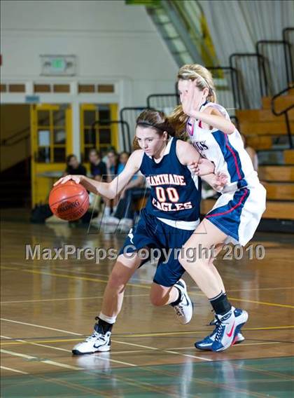Thumbnail 2 in Yorba Linda vs. Chaminade (Santa Barbara Tournament of Champions) photogallery.