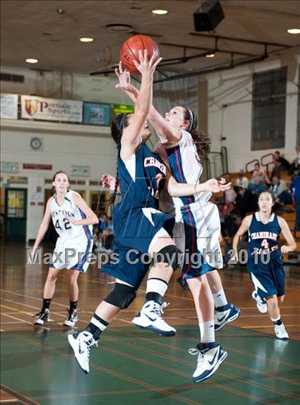 Thumbnail 1 in Yorba Linda vs. Chaminade (Santa Barbara Tournament of Champions) photogallery.