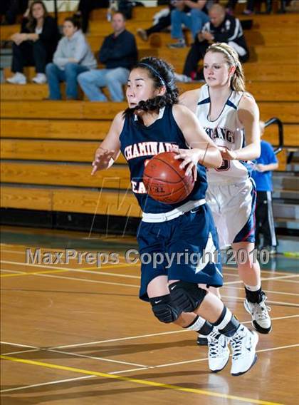 Thumbnail 1 in Yorba Linda vs. Chaminade (Santa Barbara Tournament of Champions) photogallery.