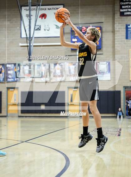 Thumbnail 2 in Green Mountain vs Dakota Ridge (Jeffco 4A/5A Mini Tournament) photogallery.