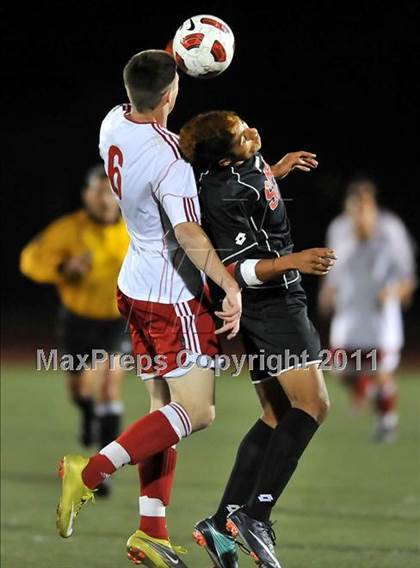 Thumbnail 2 in San Clemente vs Buchanan (CIF SoCal D1 Regional Final) photogallery.