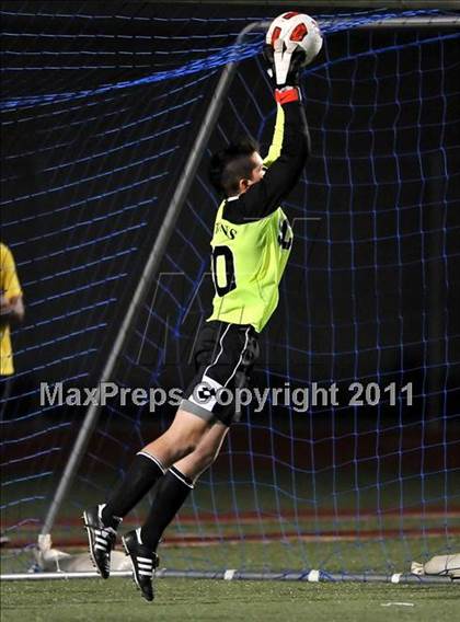 Thumbnail 3 in San Clemente vs Buchanan (CIF SoCal D1 Regional Final) photogallery.