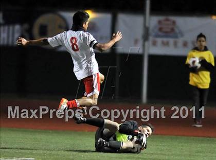 Thumbnail 2 in San Clemente vs Buchanan (CIF SoCal D1 Regional Final) photogallery.