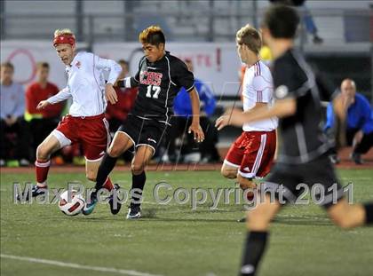 Thumbnail 2 in San Clemente vs Buchanan (CIF SoCal D1 Regional Final) photogallery.