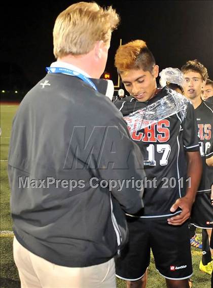 Thumbnail 2 in San Clemente vs Buchanan (CIF SoCal D1 Regional Final) photogallery.