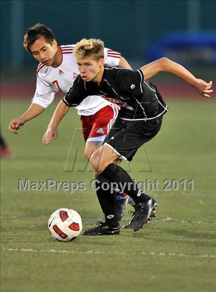 Thumbnail 2 in San Clemente vs Buchanan (CIF SoCal D1 Regional Final) photogallery.