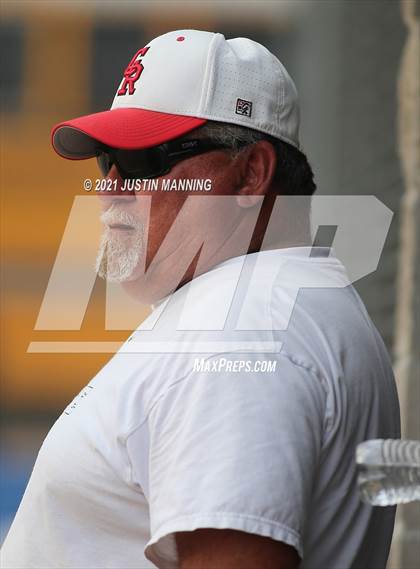 Thumbnail 1 in Glen Rose @ Bismarck photogallery.
