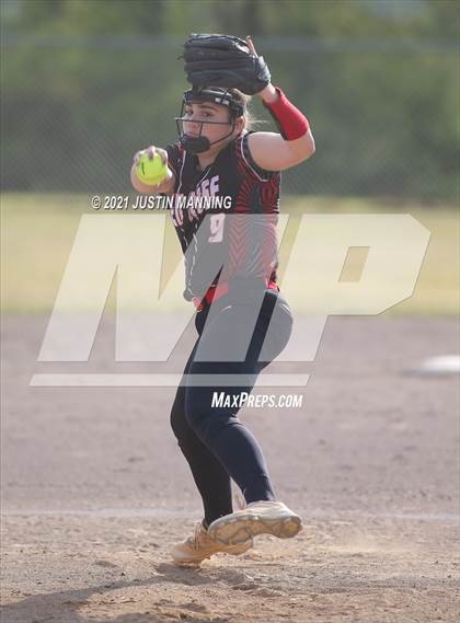 Thumbnail 1 in Glen Rose @ Bismarck photogallery.