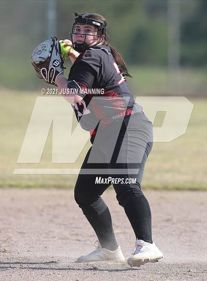 Thumbnail 2 in Glen Rose @ Bismarck photogallery.