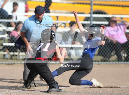 Thumbnail 2 in Glen Rose @ Bismarck photogallery.
