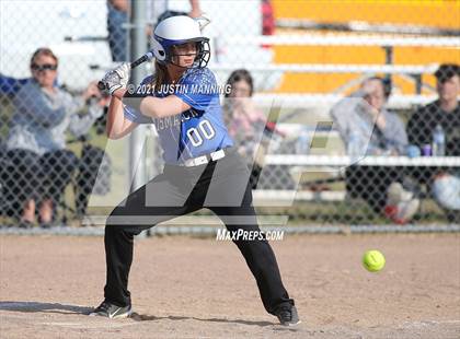 Thumbnail 2 in Glen Rose @ Bismarck photogallery.
