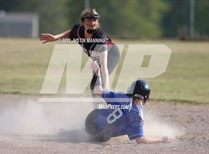 Thumbnail 3 in Glen Rose @ Bismarck photogallery.