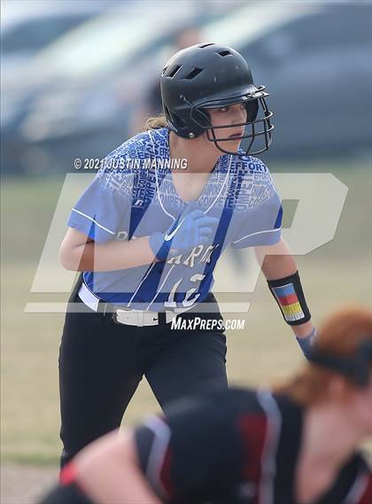 Thumbnail 2 in Glen Rose @ Bismarck photogallery.