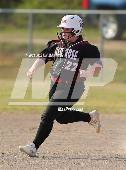 Thumbnail 1 in Glen Rose @ Bismarck photogallery.