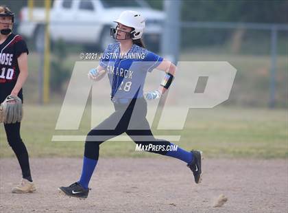 Thumbnail 3 in Glen Rose @ Bismarck photogallery.