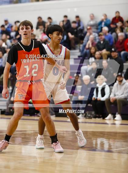 Thumbnail 2 in Lapwai vs. Troy photogallery.