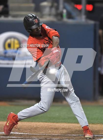 Thumbnail 2 in JSerra Catholic vs. Harvard-Westlake (CIF-SS D1 Final) photogallery.