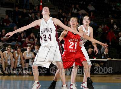 Thumbnail 2 in Denver East vs Horizon (5A Sweet 16) photogallery.