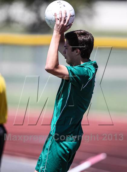 Thumbnail 1 in Poteet vs. Kilgore (UIL 4A Region 2 Final) photogallery.