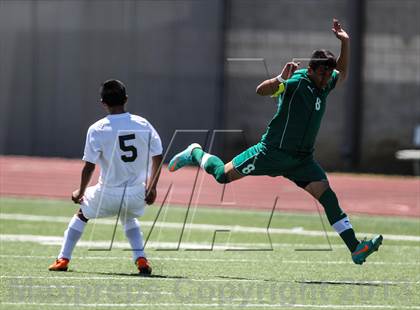 Thumbnail 1 in Poteet vs. Kilgore (UIL 4A Region 2 Final) photogallery.