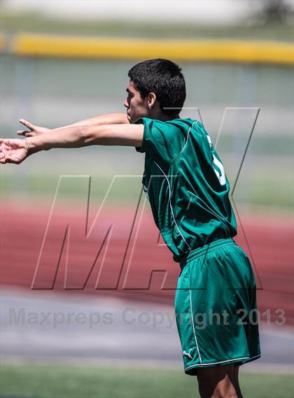 Thumbnail 1 in Poteet vs. Kilgore (UIL 4A Region 2 Final) photogallery.