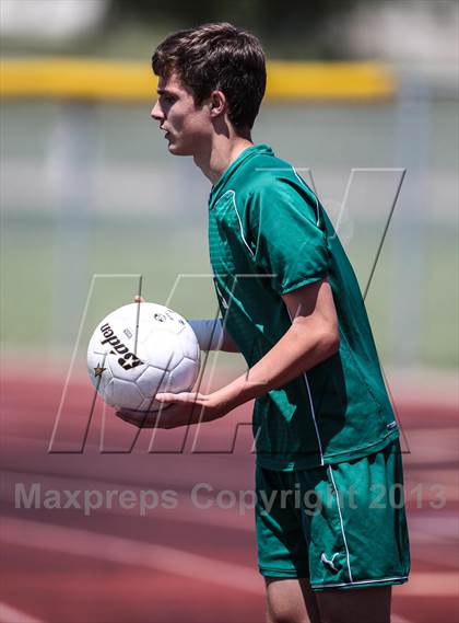 Thumbnail 2 in Poteet vs. Kilgore (UIL 4A Region 2 Final) photogallery.