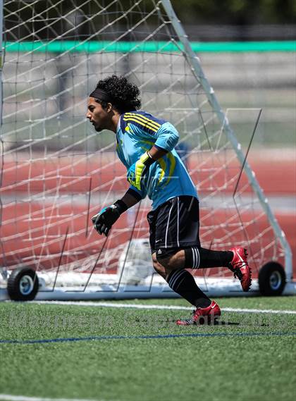 Thumbnail 3 in Poteet vs. Kilgore (UIL 4A Region 2 Final) photogallery.
