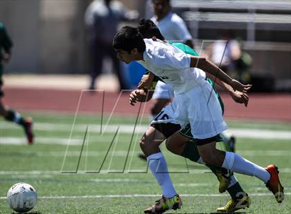 Thumbnail 1 in Poteet vs. Kilgore (UIL 4A Region 2 Final) photogallery.