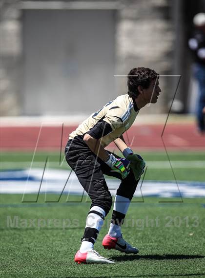 Thumbnail 3 in Poteet vs. Kilgore (UIL 4A Region 2 Final) photogallery.