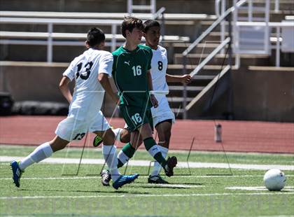 Thumbnail 2 in Poteet vs. Kilgore (UIL 4A Region 2 Final) photogallery.