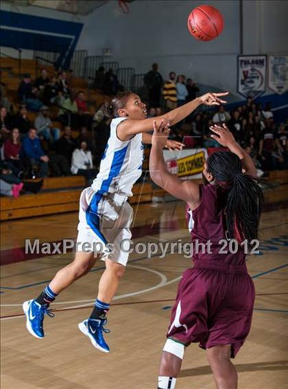 Thumbnail 1 in Eastside College Prep vs. Brookside Christian (CIF D5 NorCal Regional Final) photogallery.