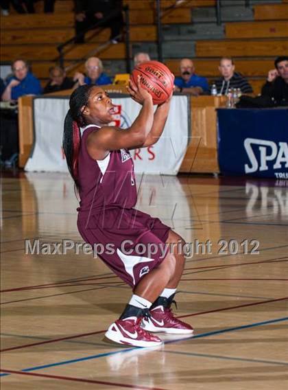 Thumbnail 2 in Eastside College Prep vs. Brookside Christian (CIF D5 NorCal Regional Final) photogallery.