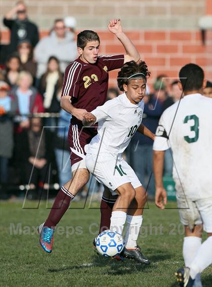 Thumbnail 2 in Arlington vs Brentwood (NYSPHSAA Class AA Final) photogallery.