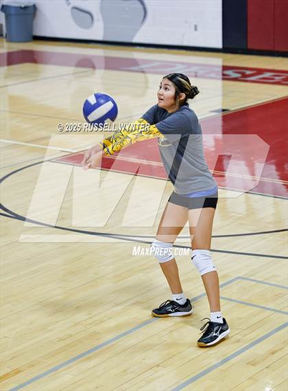 Thumbnail 2 in Fort Thomas @ North Phoenix Preparatory Academy (AIA 1A Quarterfinal) photogallery.