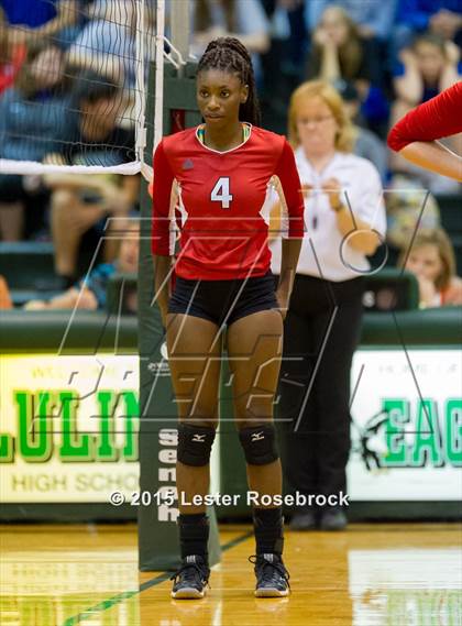 Thumbnail 2 in La Vernia vs. Columbus photogallery.