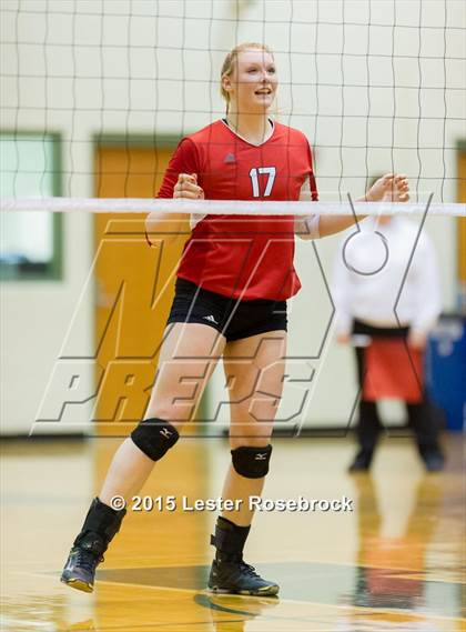 Thumbnail 3 in La Vernia vs. Columbus photogallery.