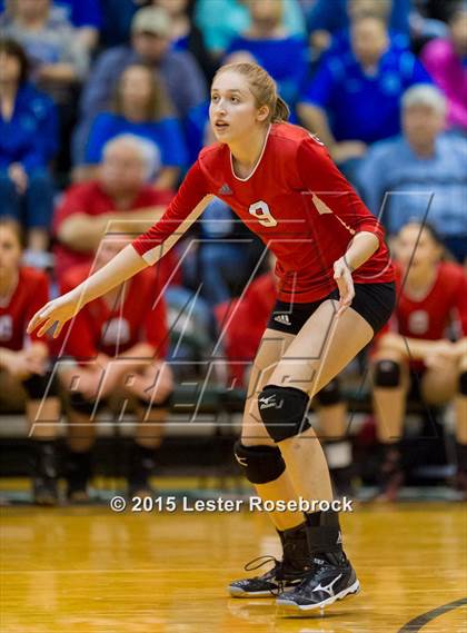 Thumbnail 1 in La Vernia vs. Columbus photogallery.