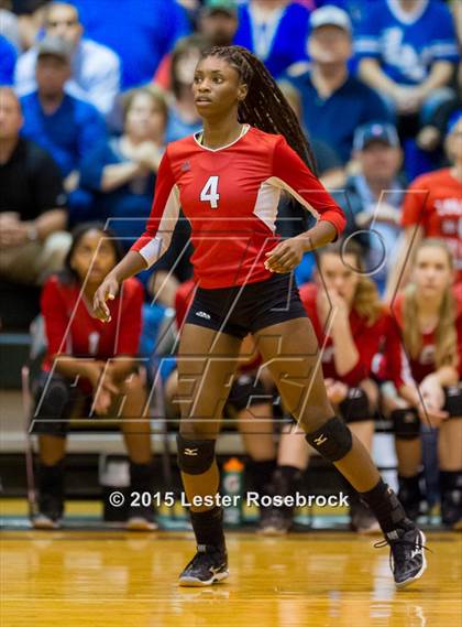 Thumbnail 2 in La Vernia vs. Columbus photogallery.