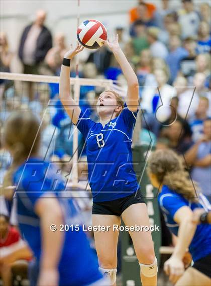 Thumbnail 2 in La Vernia vs. Columbus photogallery.