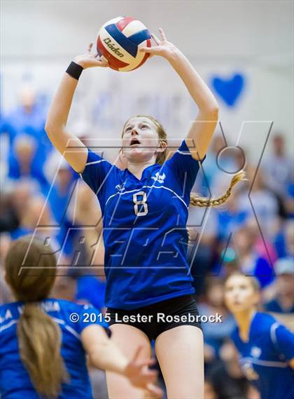 Thumbnail 3 in La Vernia vs. Columbus photogallery.