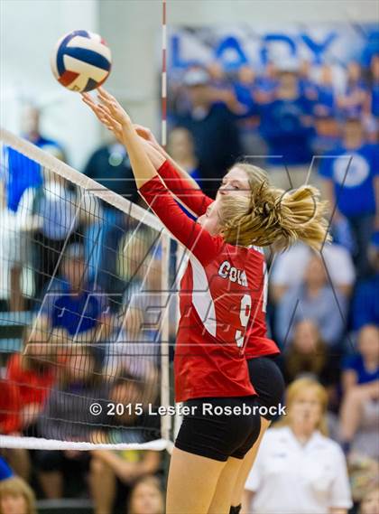 Thumbnail 1 in La Vernia vs. Columbus photogallery.